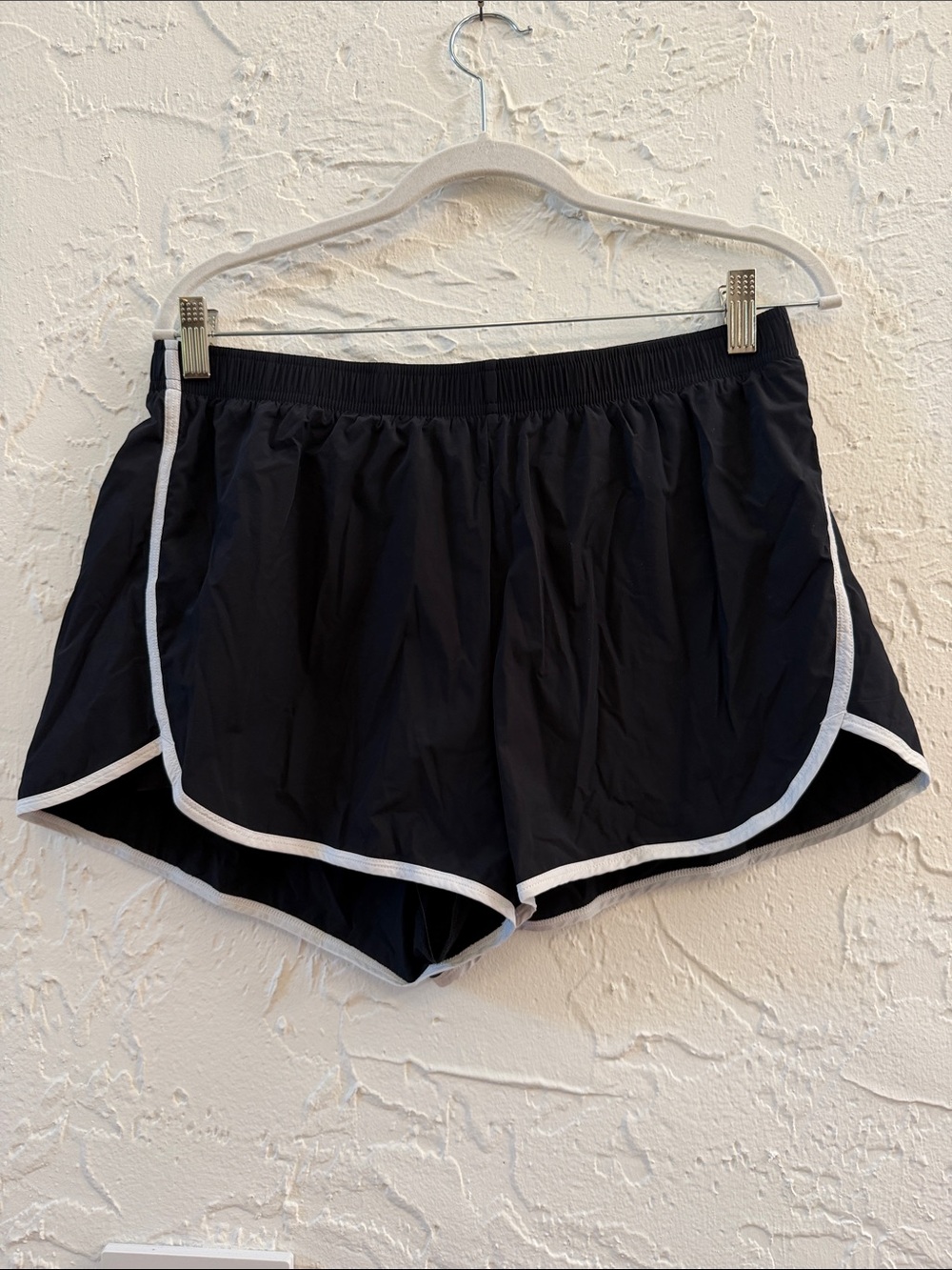 Splits59 MEGAN WOVEN NYLON RUN SHORT Black size L
